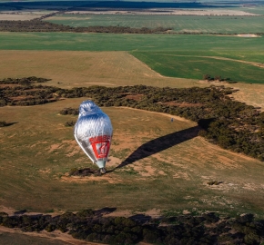 Fjodor Koňuchov překonal rekord v letu balonem kolem Země